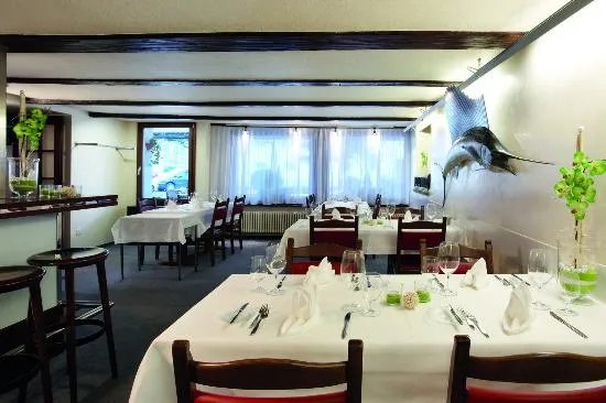 Restaurant Roessli Stansstad AG