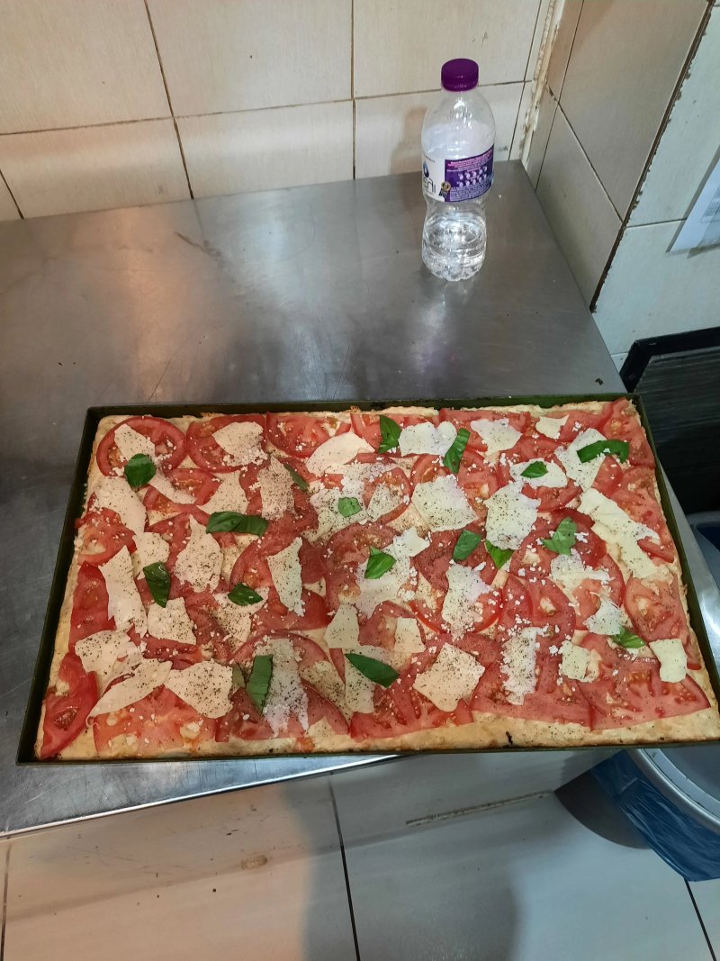 La Nonna Pizza Al Metro