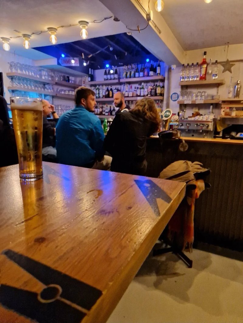 Csipesz Bar