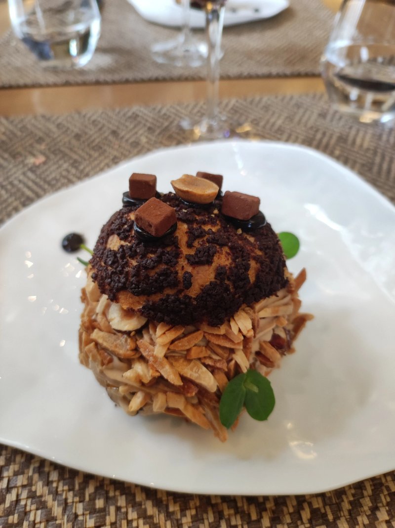 Les Hautes Roches Restaurant Gastronomique
