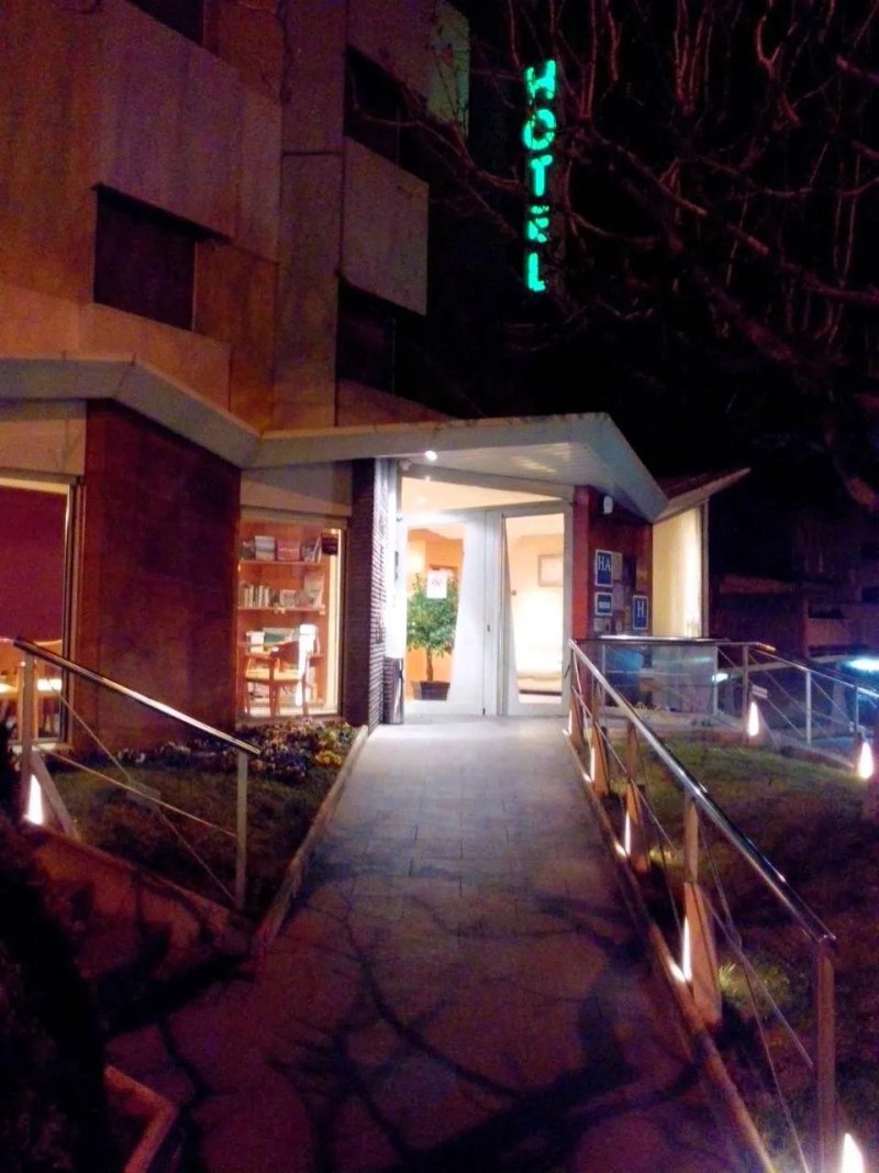 Hotel La Perla