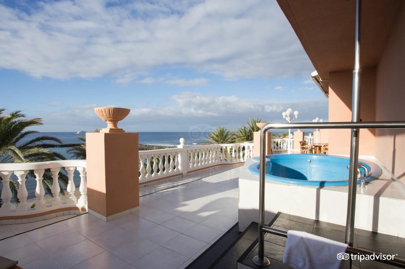 Cleopatra Palace Hotel