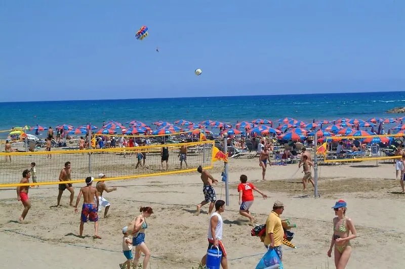 Apt 3, Near The Beach,1 bedroom, private veranda, easy travel Agia Napa Protaras