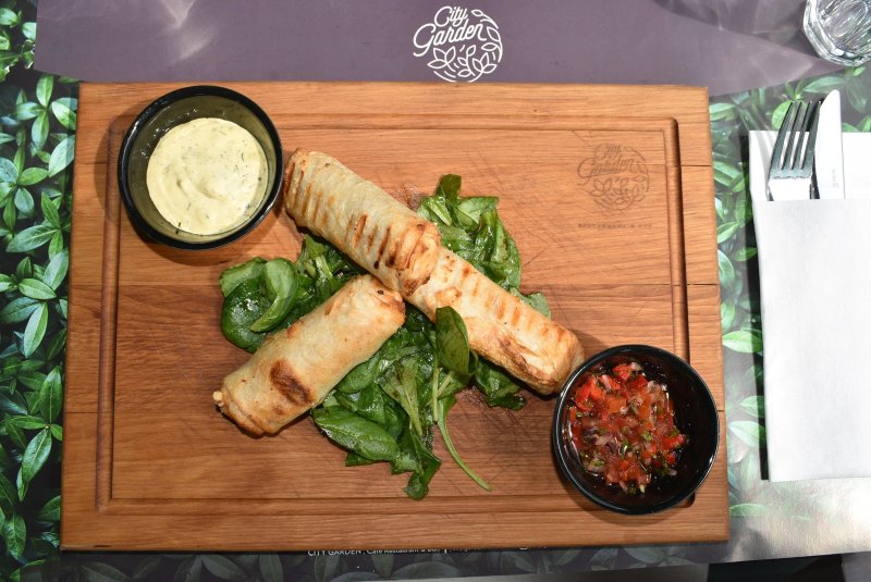 City Garden Cafe Restaurant & Bar
