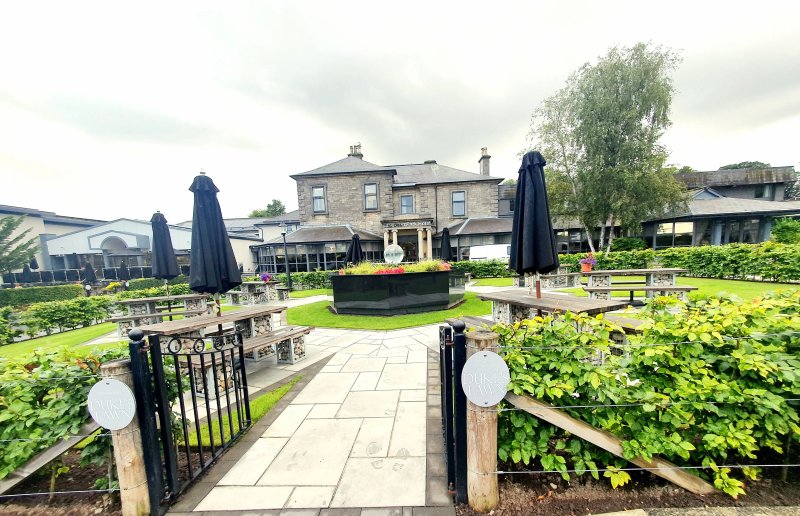 Dean Park Hotel