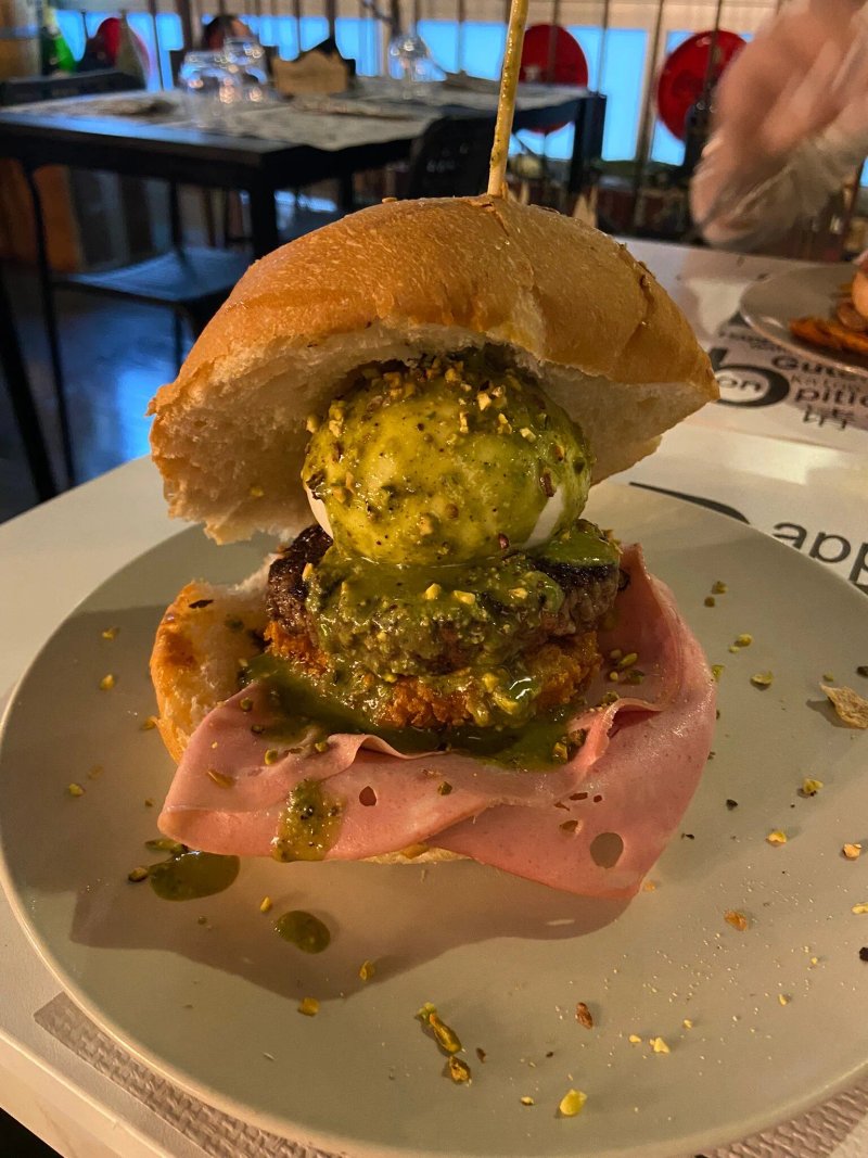 Amascalzon Burgerhouse