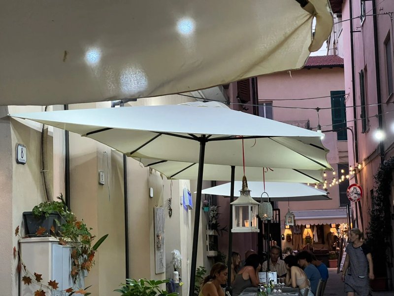 Three Stars Trattoria Pizzeria