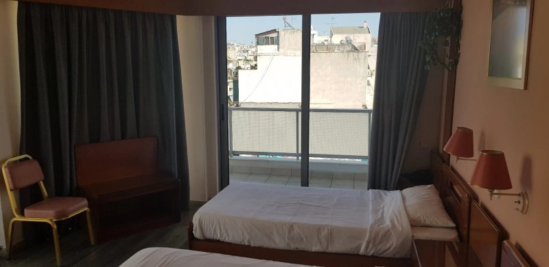 Xenophon Hotel