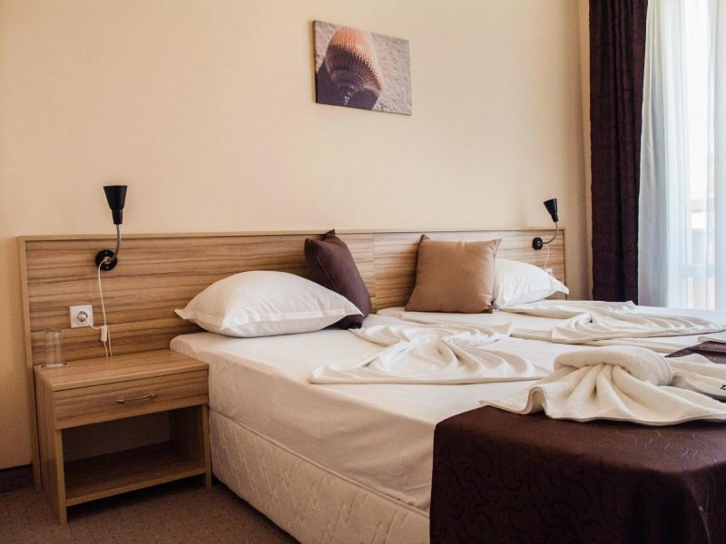 Ivian Family Hotel