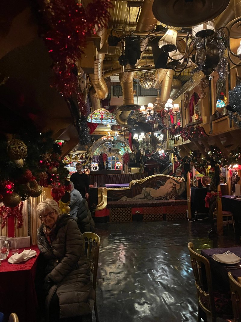 Sarastro Restaurant