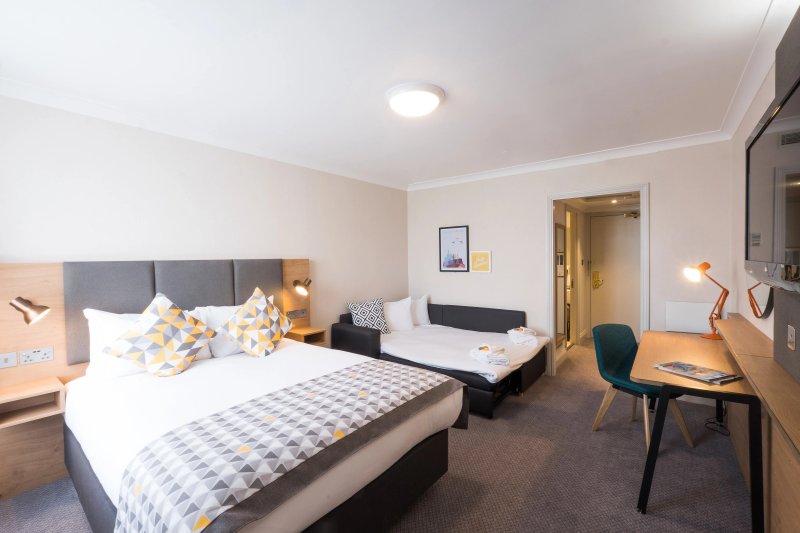 Holiday Inn Farnborough By IHG