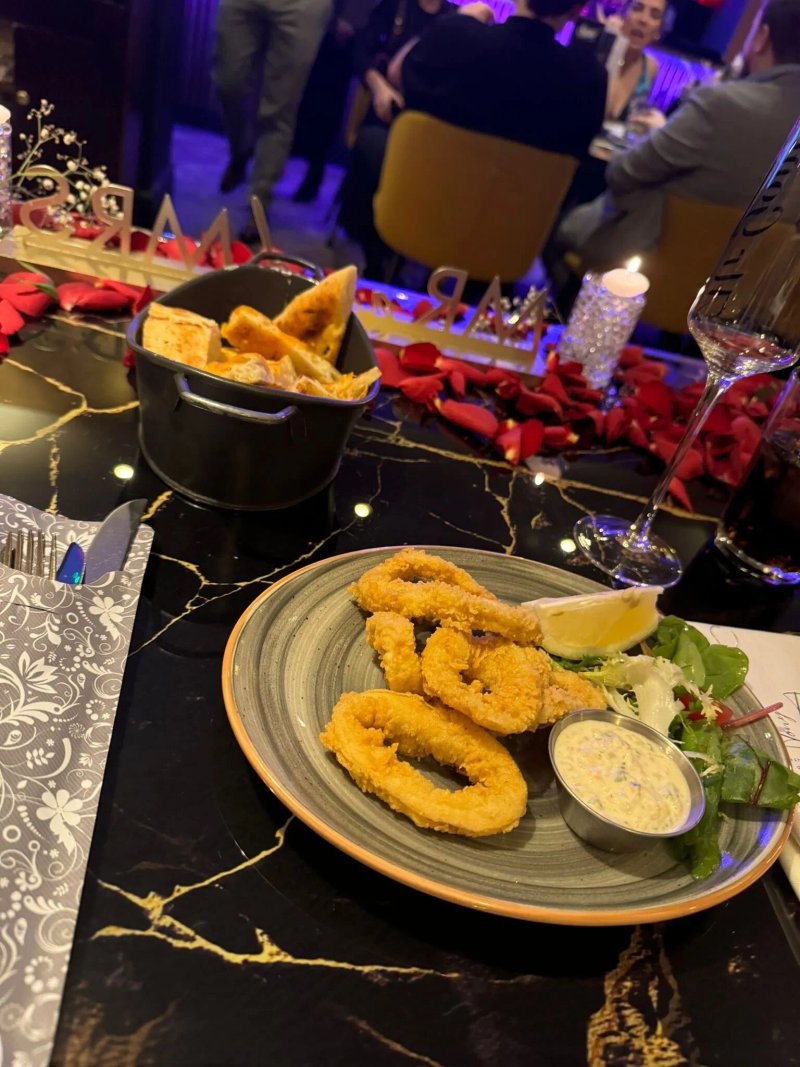 Sortie Grill and Bar