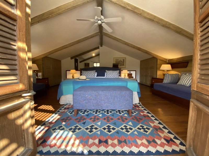 Columbia Beach Resort Pissouri