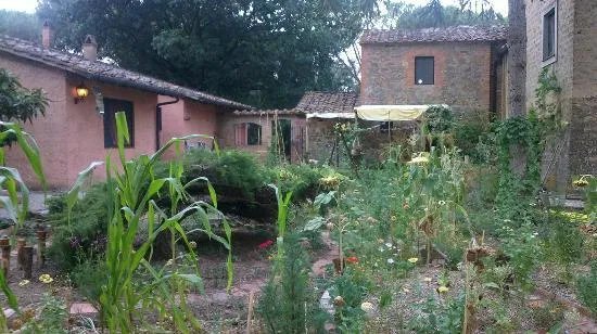 Agriturismo Fattoria Lara