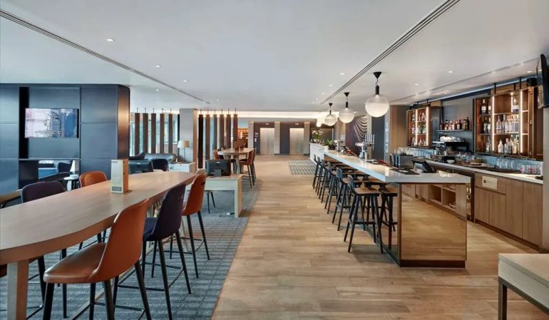 Hyatt Place London Heathrow Airport