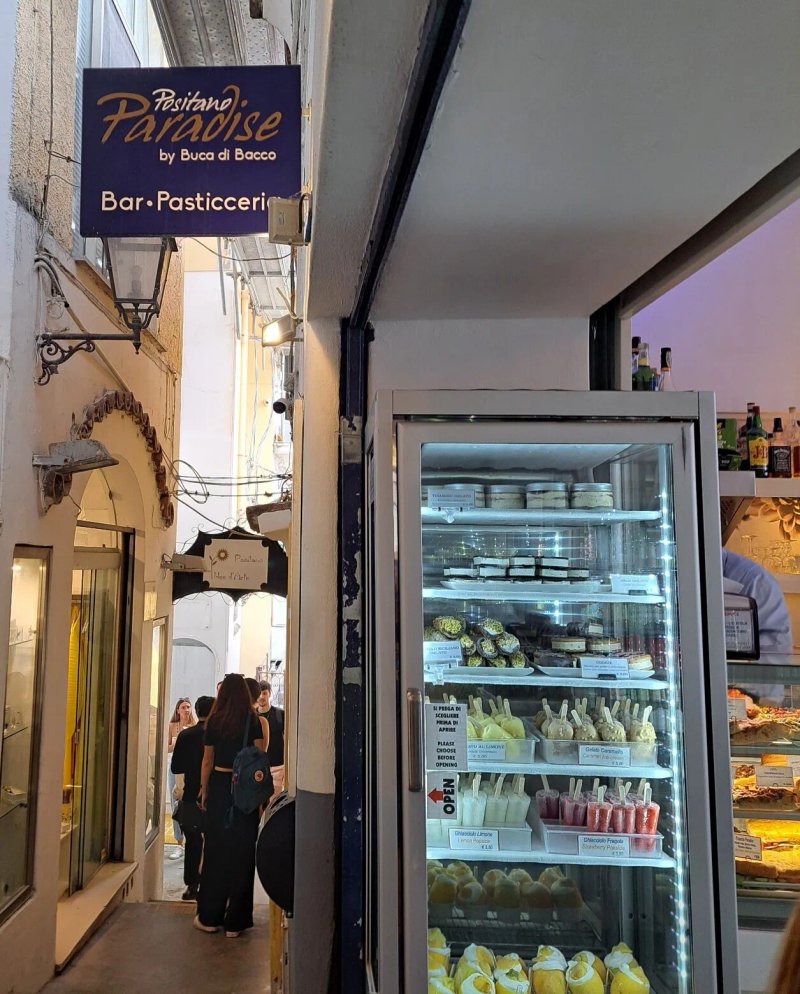 Positano Paradise Lounge Bar