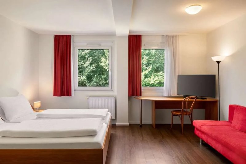 Amedia Express Sattledt