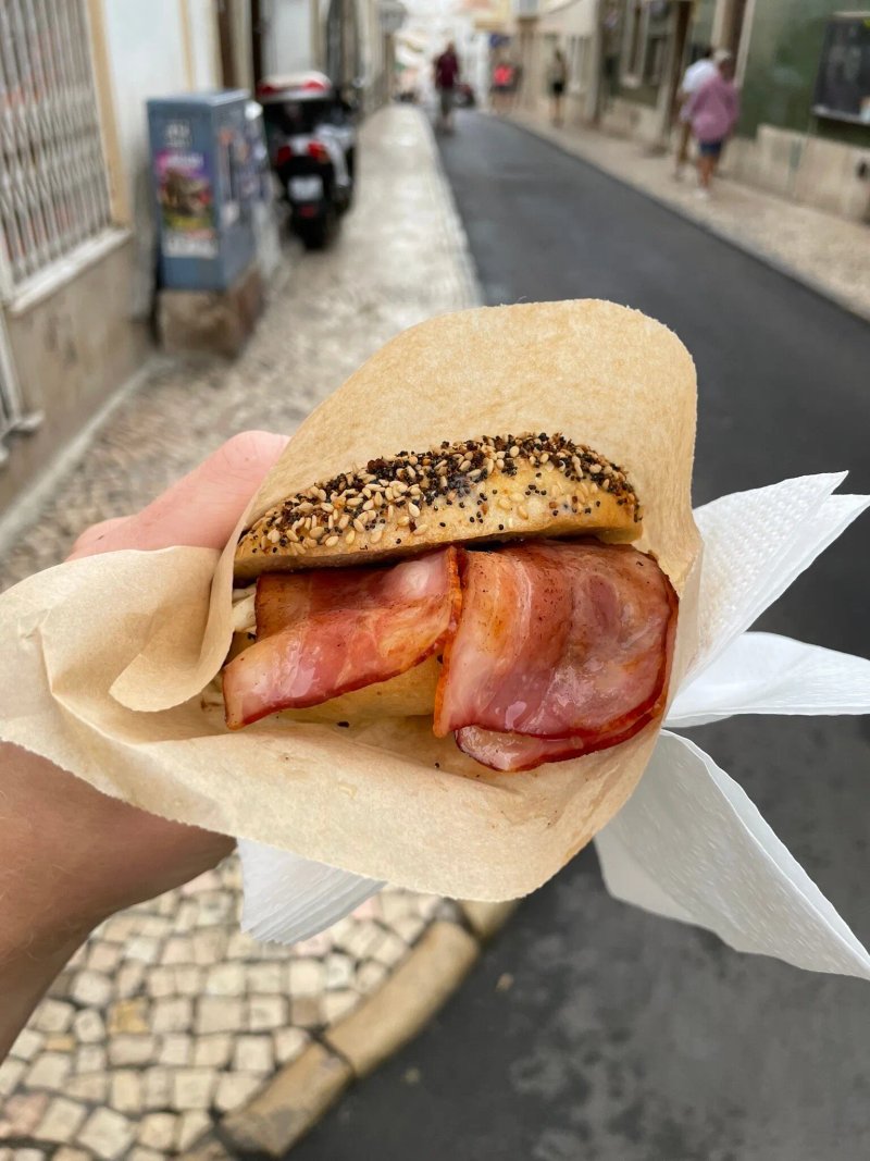 Pom Pom Bagels