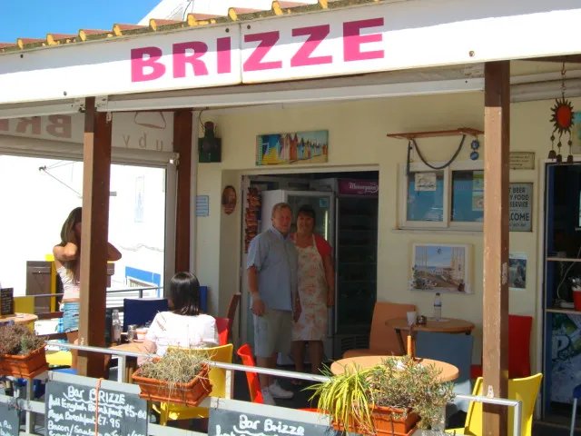 Brizze Bar