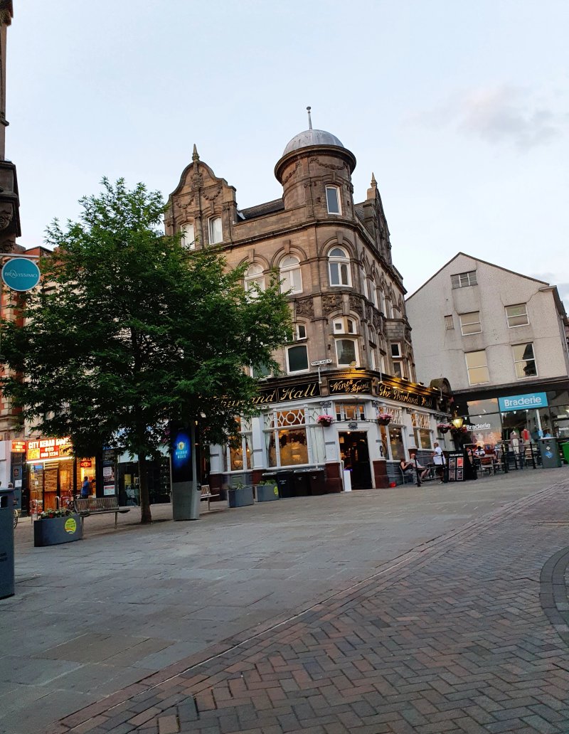 Victoria Street