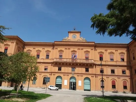 Palazzo Comunale, Delizia Estense