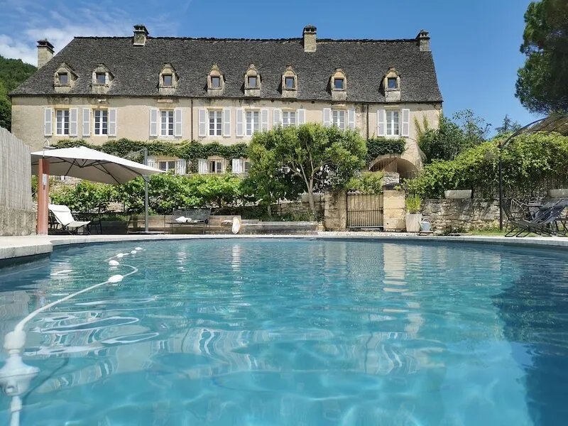 Authentic Périgourdine house comfort & calm