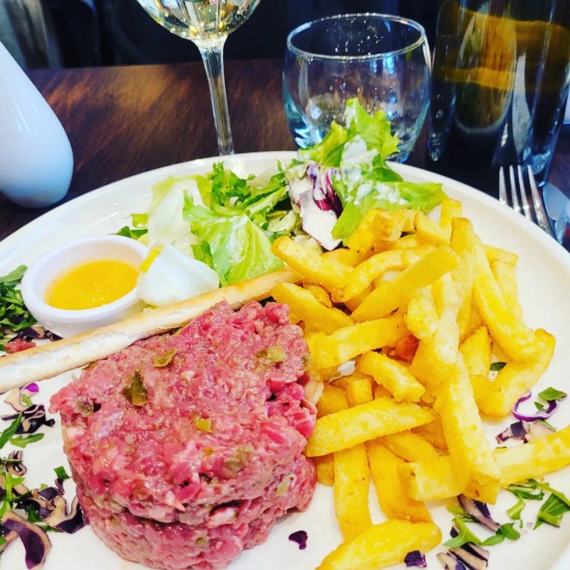 Louis - Brasserie & Pub