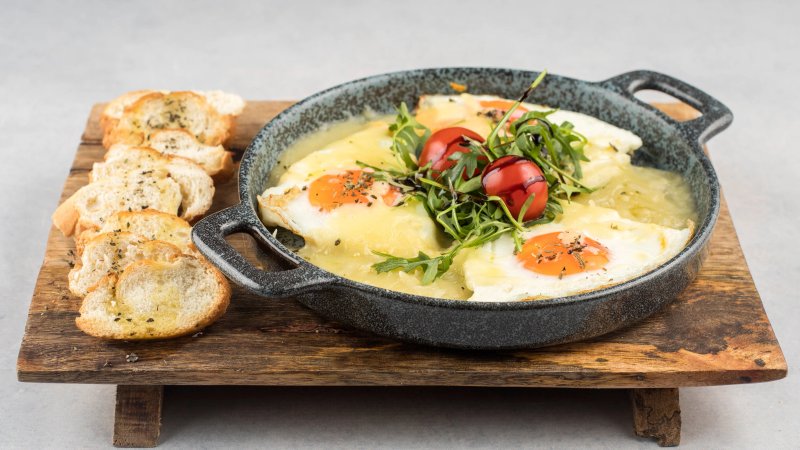 Le Phare Gastro Bar & Cafe