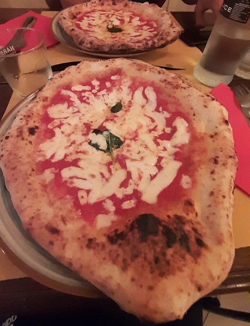 Piccolo Cesare Pizza & C.