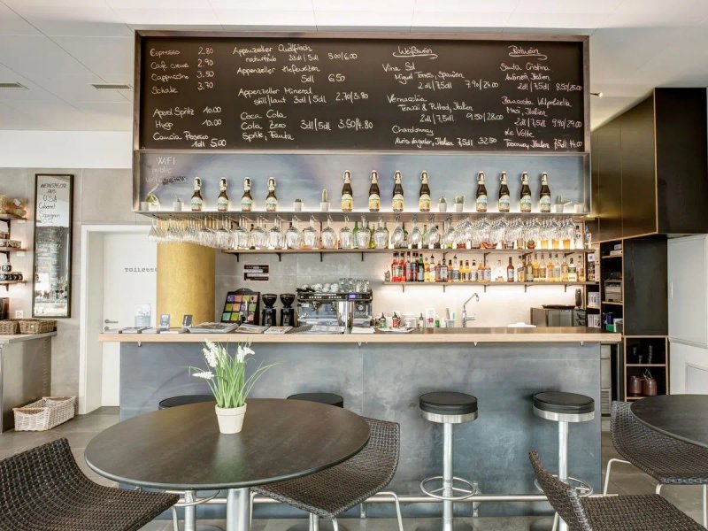 Hotel SiX