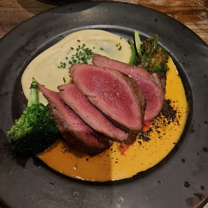 Maple Casual Dining