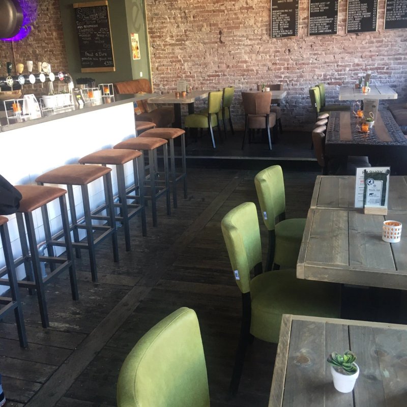 Harvey • Kitchen & Bar
