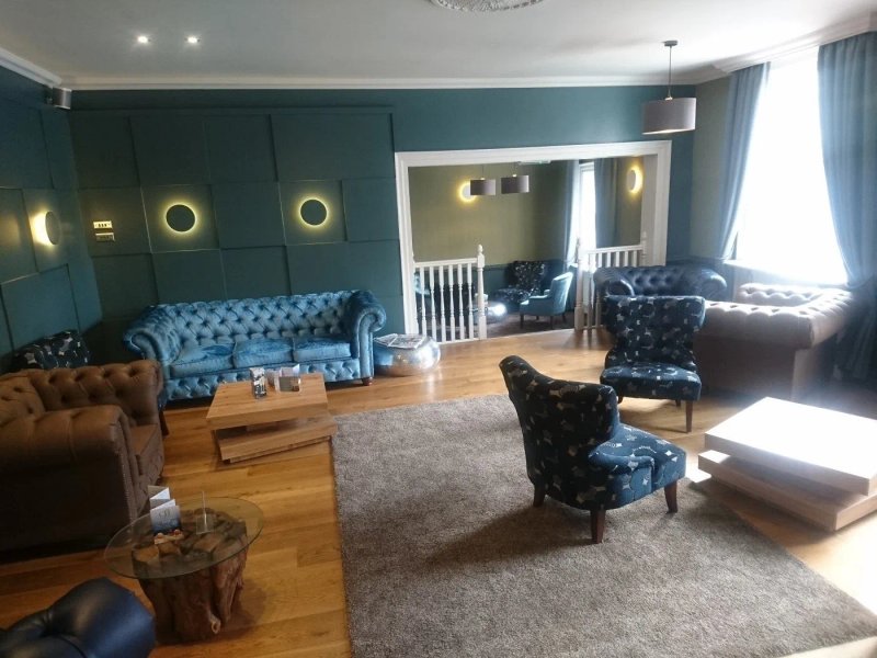 The Chequers Hotel