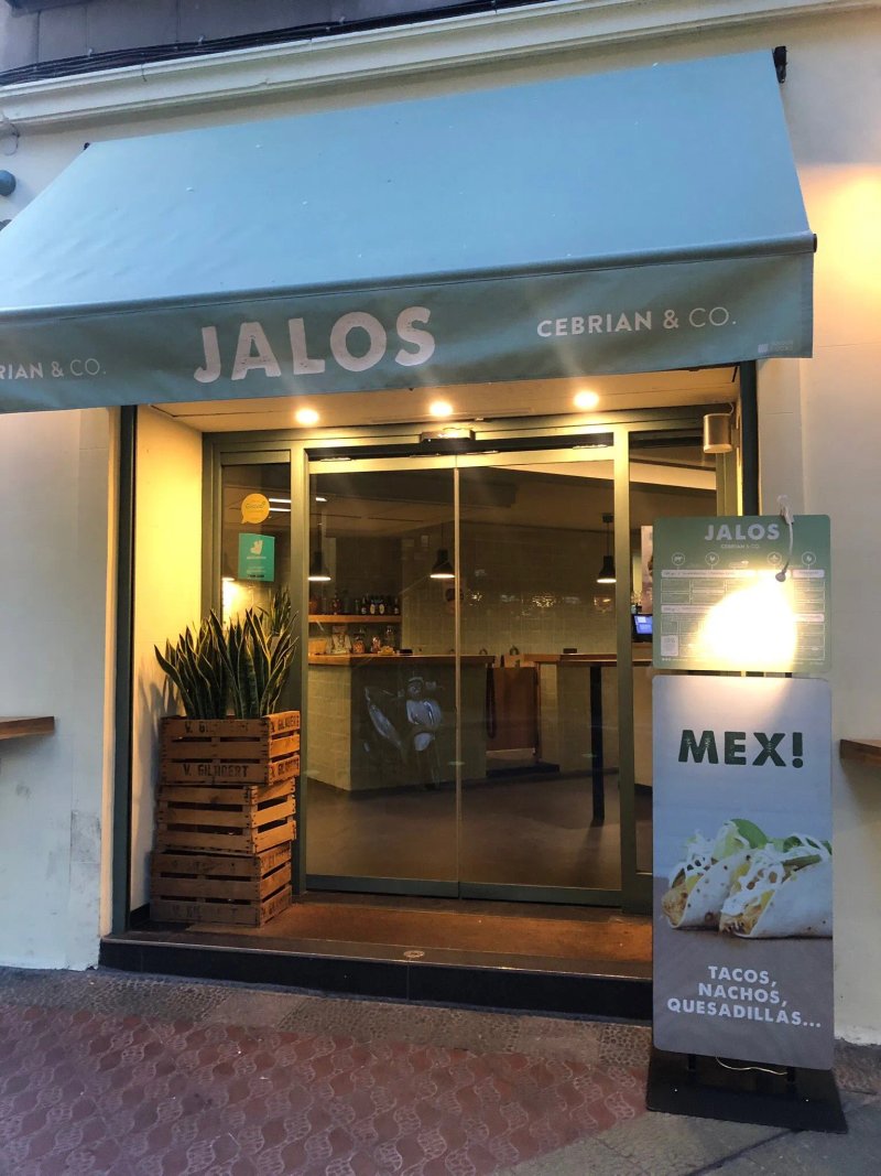 Jalos