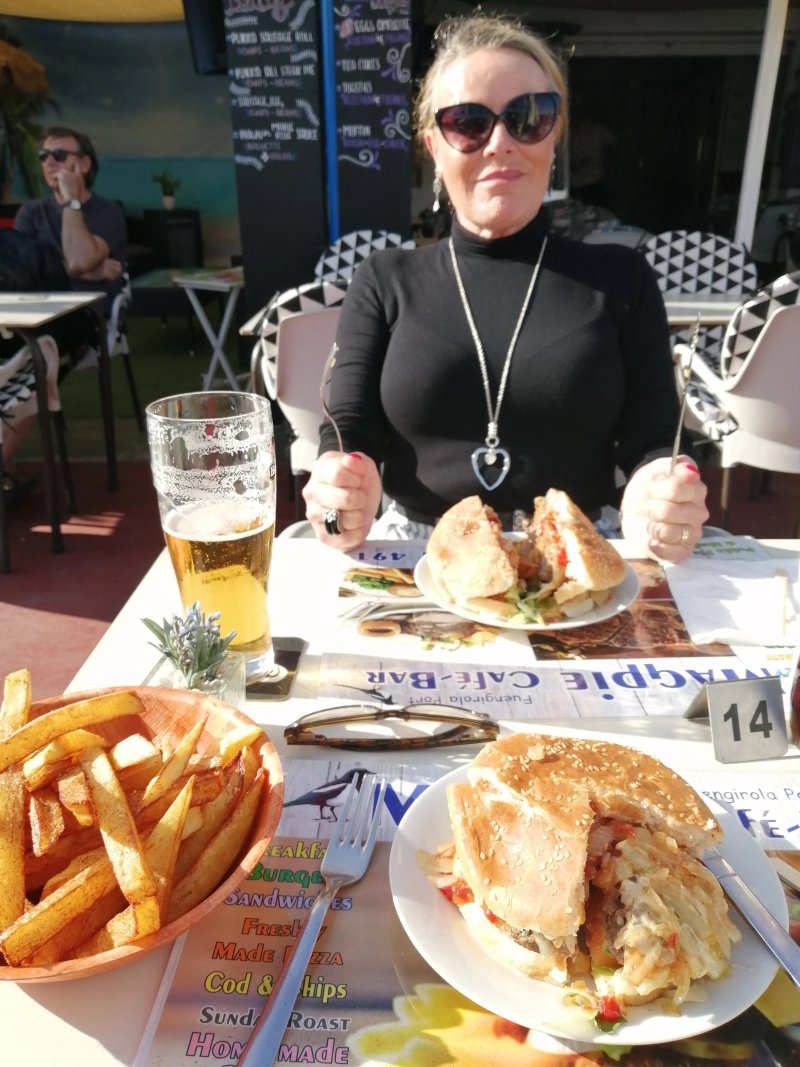 Magpie cafe bar,