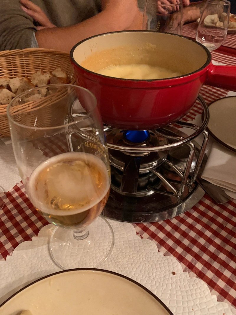 Fribourger Fonduestuebli