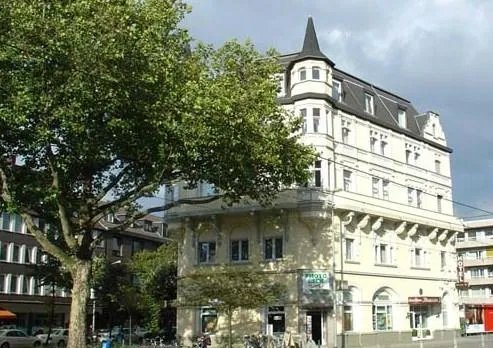 Hotel Rheinischer Hof