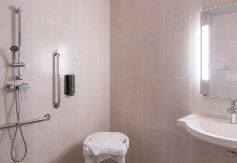 B&B Hotel Troyes Magasins D'Usine