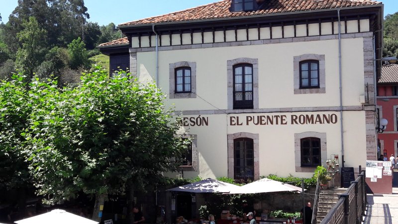 Meson Puente Romano