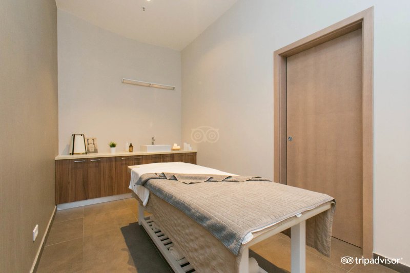 Isabella Island Resort, Valamar Collection