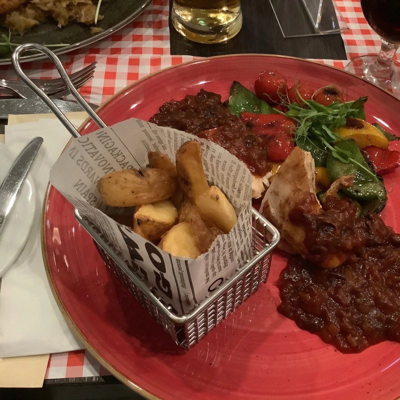EUROPA Restaurant & Cafe