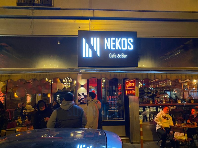 Nekos Cafe Bar