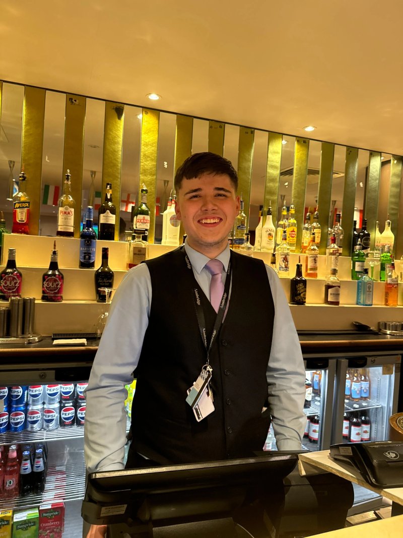 Mercure Livingston