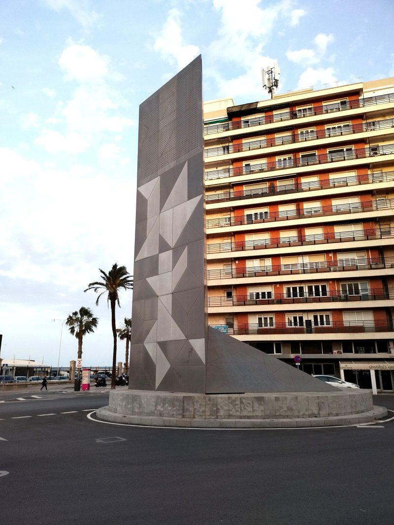Antorchas De Libertad Sculpture