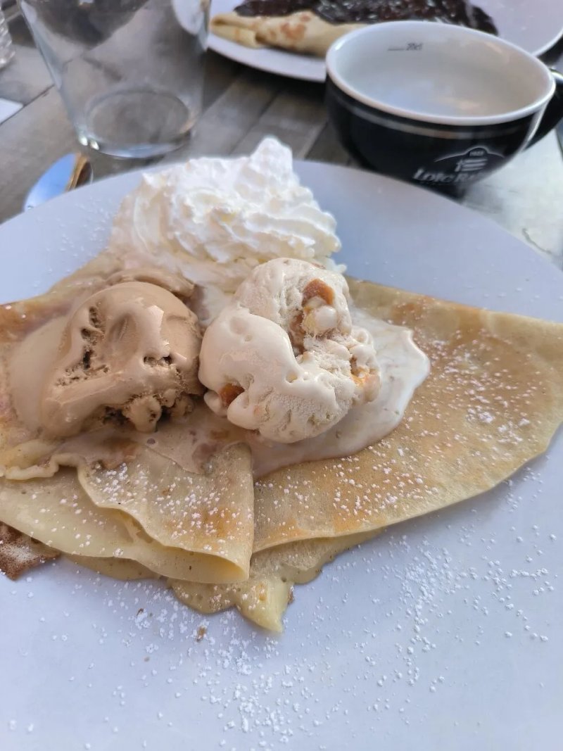 La Crepe Doree