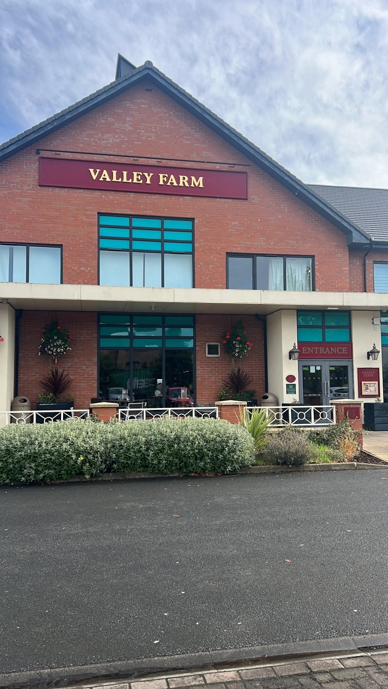 Valley Farm - Farmhouse Inns