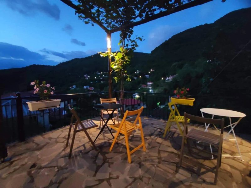 Toufa Paradosiako kafeneio