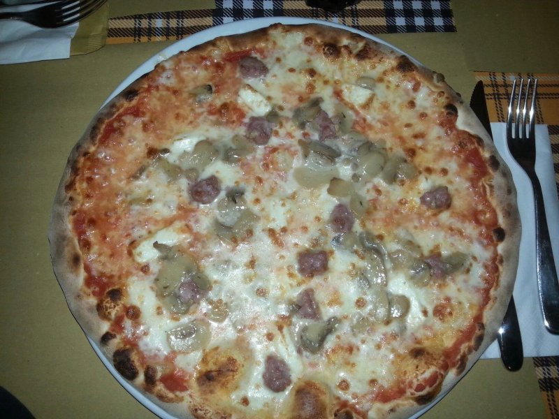 Bar Pizzeria Gelateria Centrale