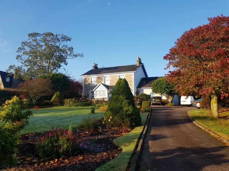 Creag Dhubh Country House