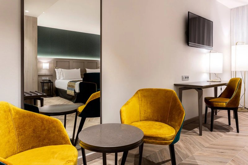Eurostars Puerta Real